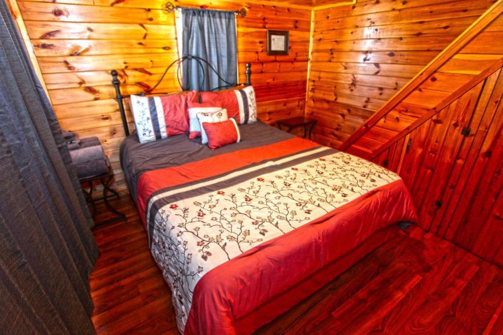 Hotel Diamonds Old West à Murfreesboro Extérieur photo